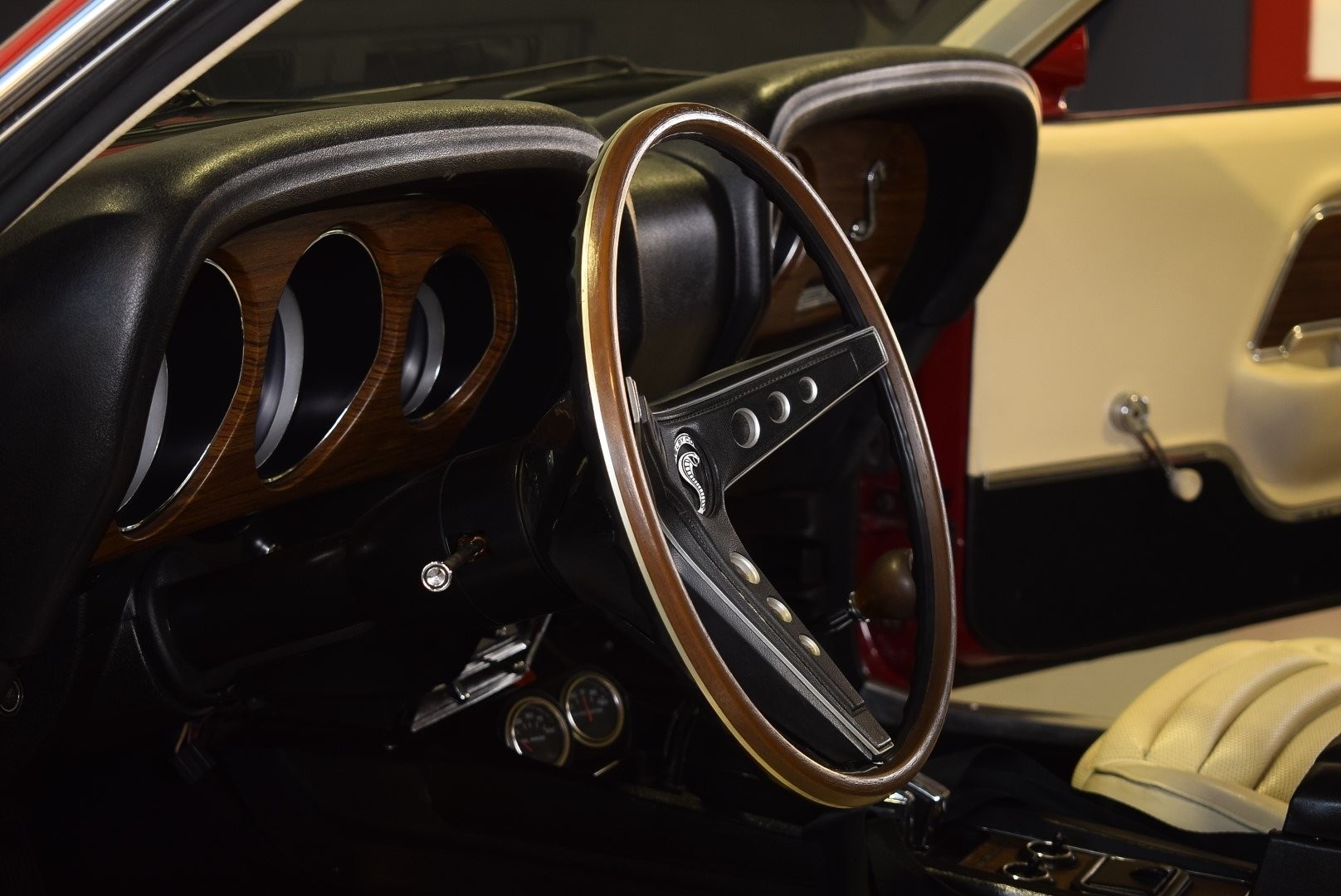 FORD Shelby GT500 1969-image-5