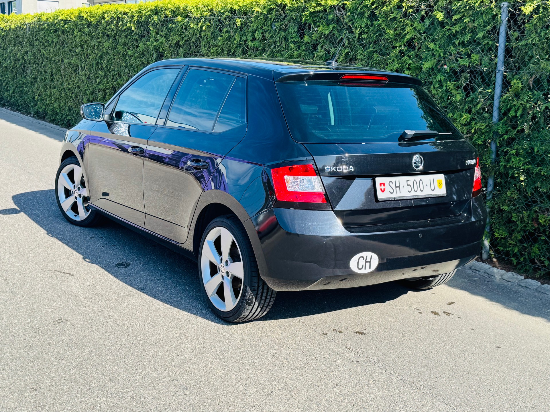 SKODA Fabia 1.2 TSI Swiss Edition-image-4
