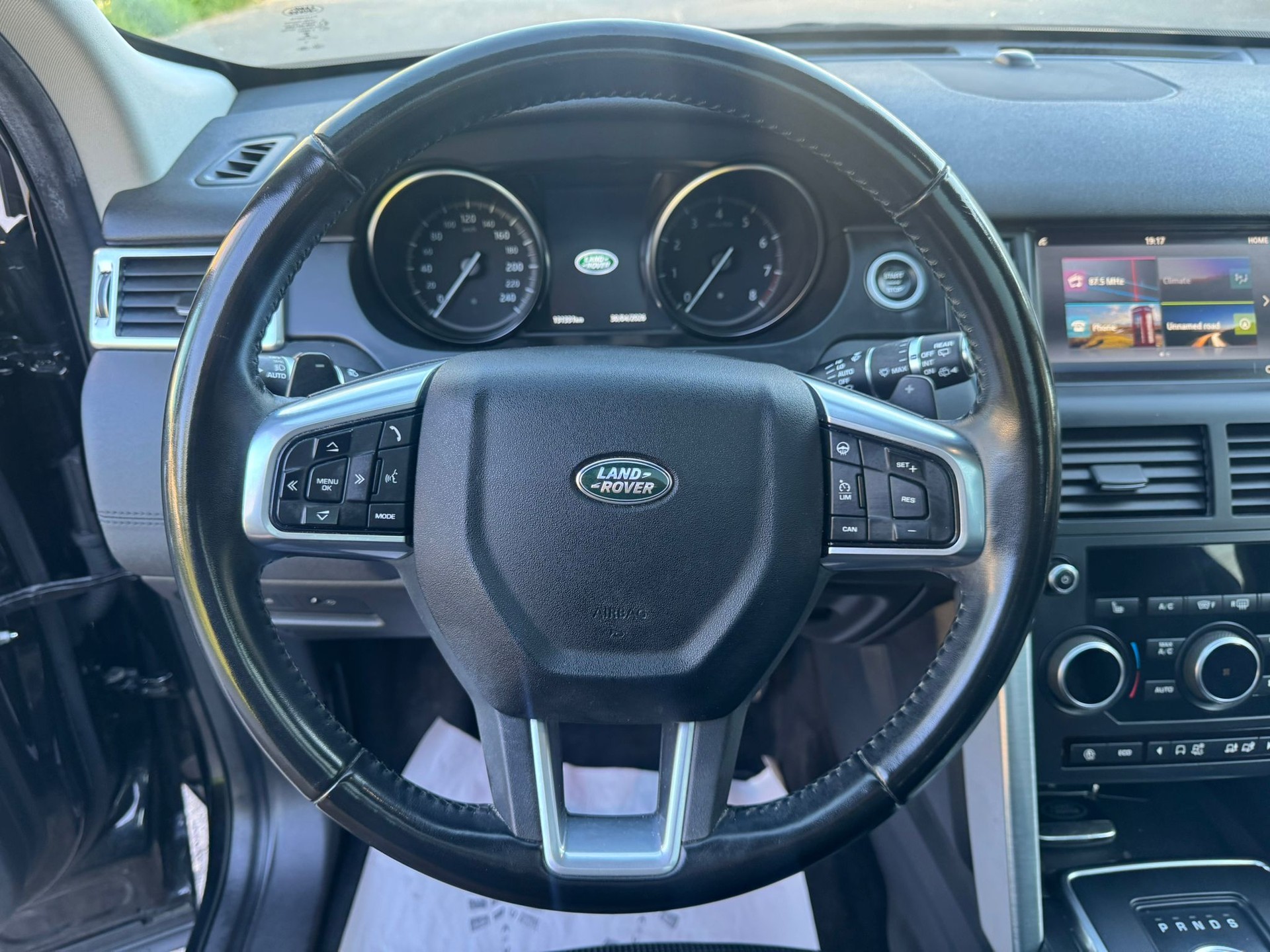LAND ROVER Discovery Sport 2.0 Si4 Pure AT9-image-18