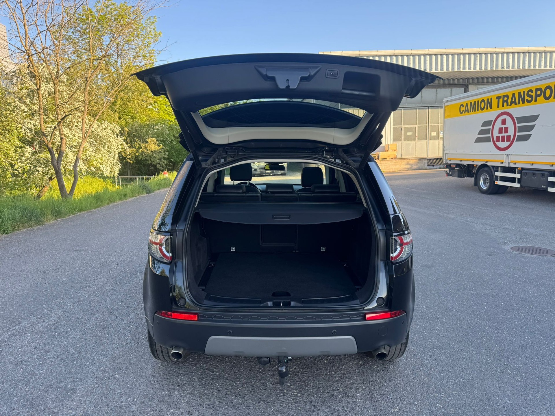 LAND ROVER Discovery Sport 2.0 Si4 Pure AT9-image-9