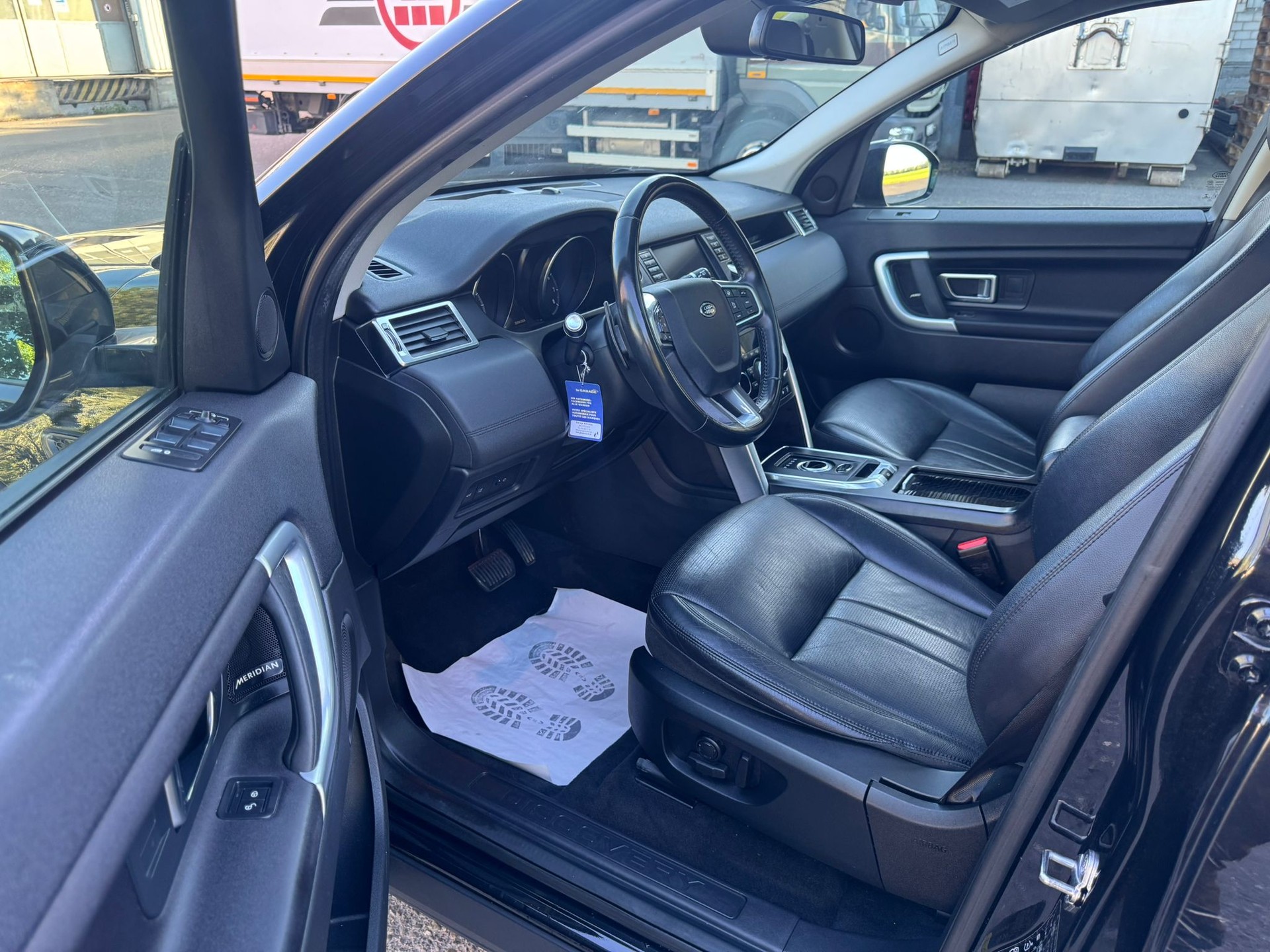 LAND ROVER Discovery Sport 2.0 Si4 Pure AT9-image-15
