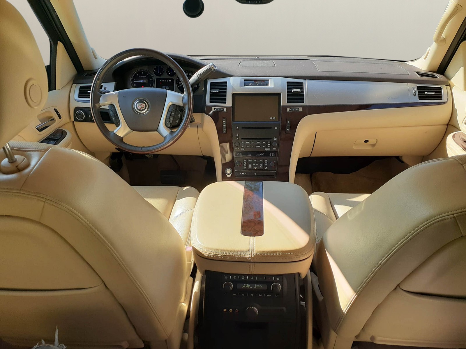 CADILLAC Escalade 6.2 Sport Luxury-image-4