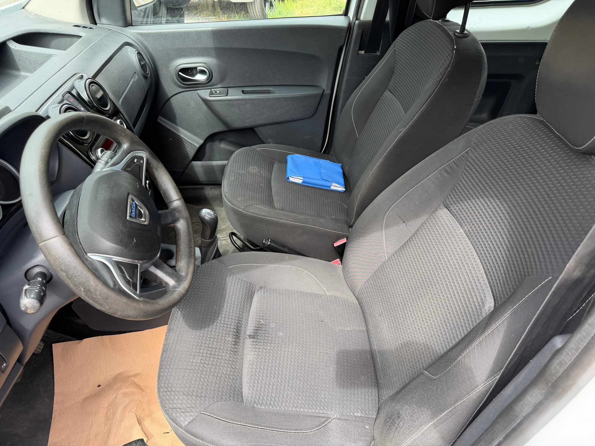 DACIA Dokker 1.5 dCi Ambiance-image-7