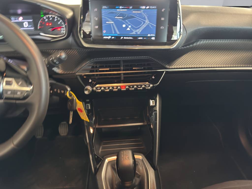 PEUGEOT 208 1.2 PureTech Active Pack-image-6
