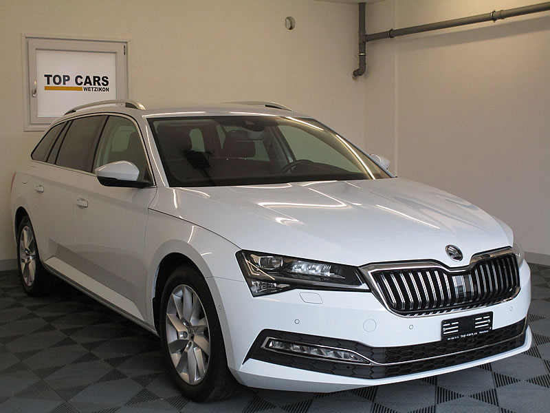 SKODA Superb Combi 2.0 TDi Style 4x4 DSG-showroom-element-3