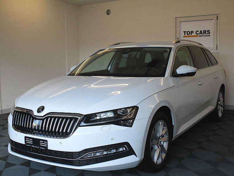 SKODA Superb Combi 2.0 TDi Style 4x4 DSG