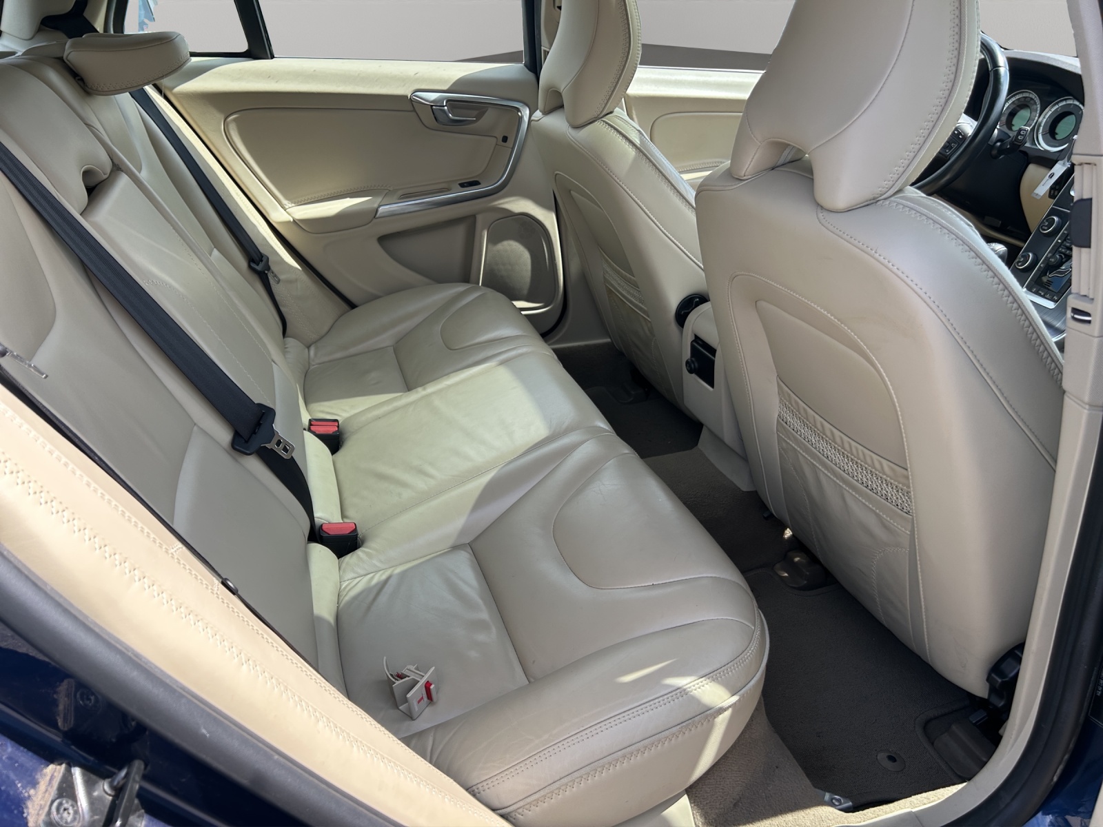 VOLVO V60 D5 OceanRace-image-22