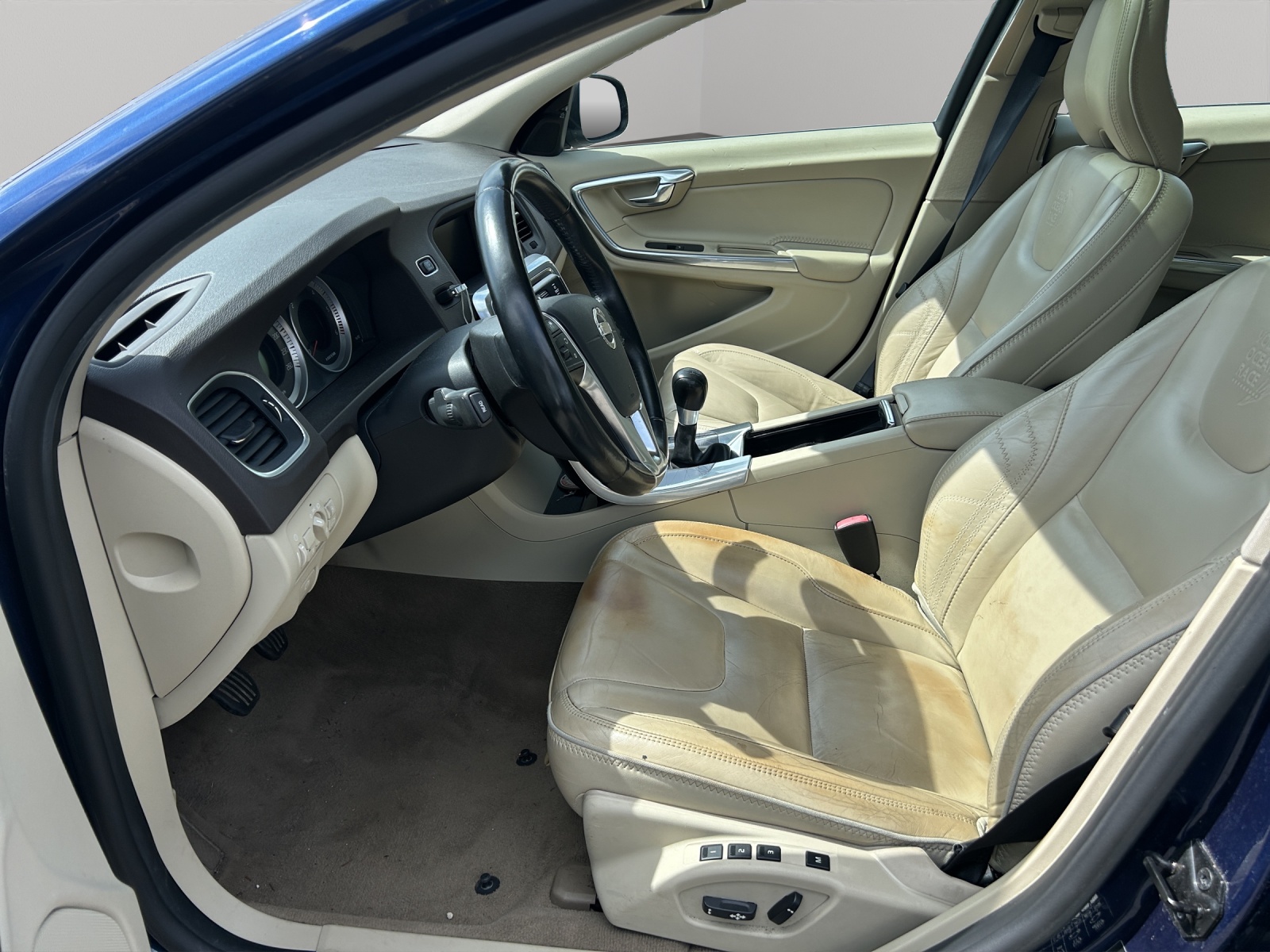 VOLVO V60 D5 OceanRace-image-8