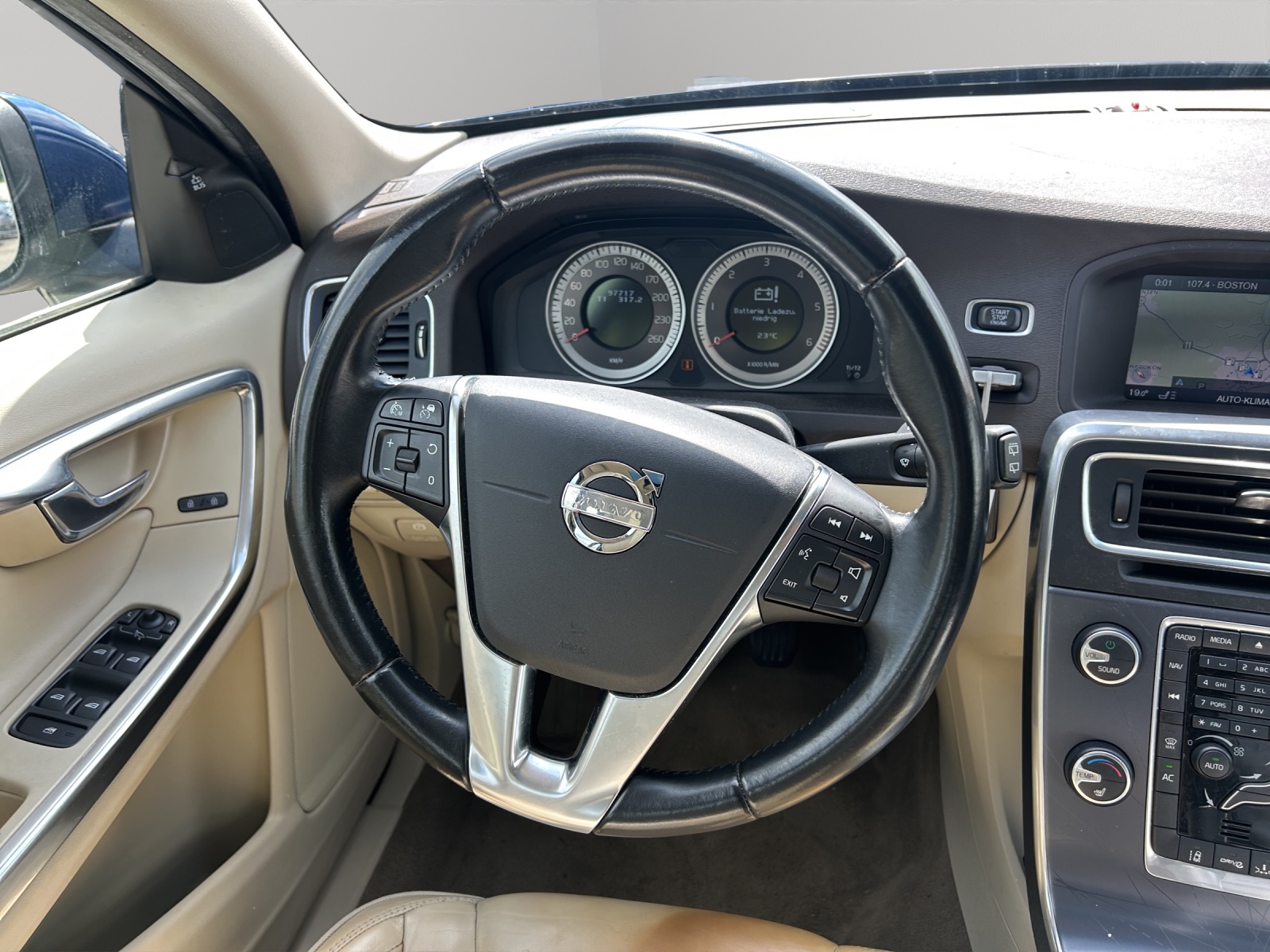 VOLVO V60 D5 OceanRace-image-16