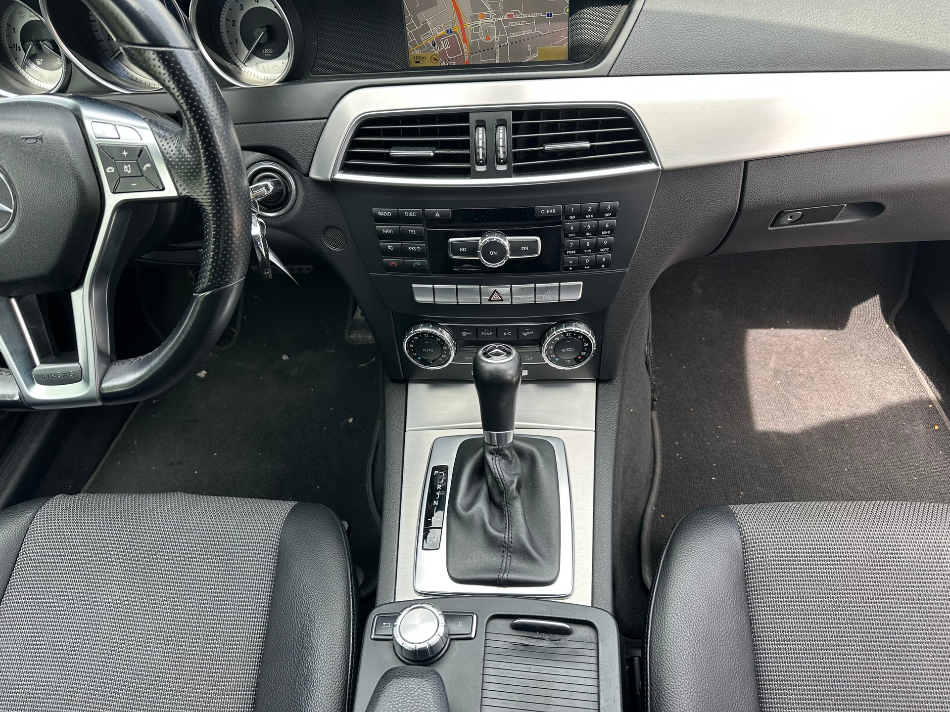 MERCEDES-BENZ C 180 BlueEfficiency Avantgarde 7G-Tronic-image-5