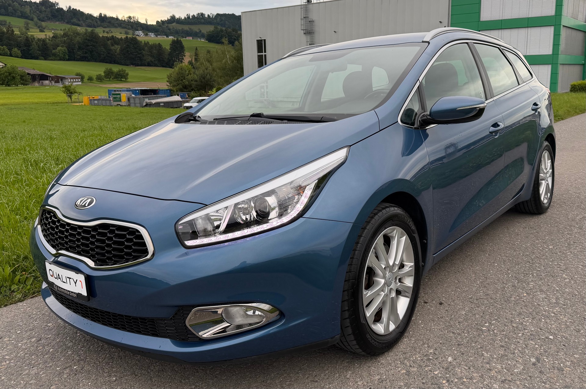 KIA Cee'd Sportswagon 1.6 CRDi Style Automat-image-0