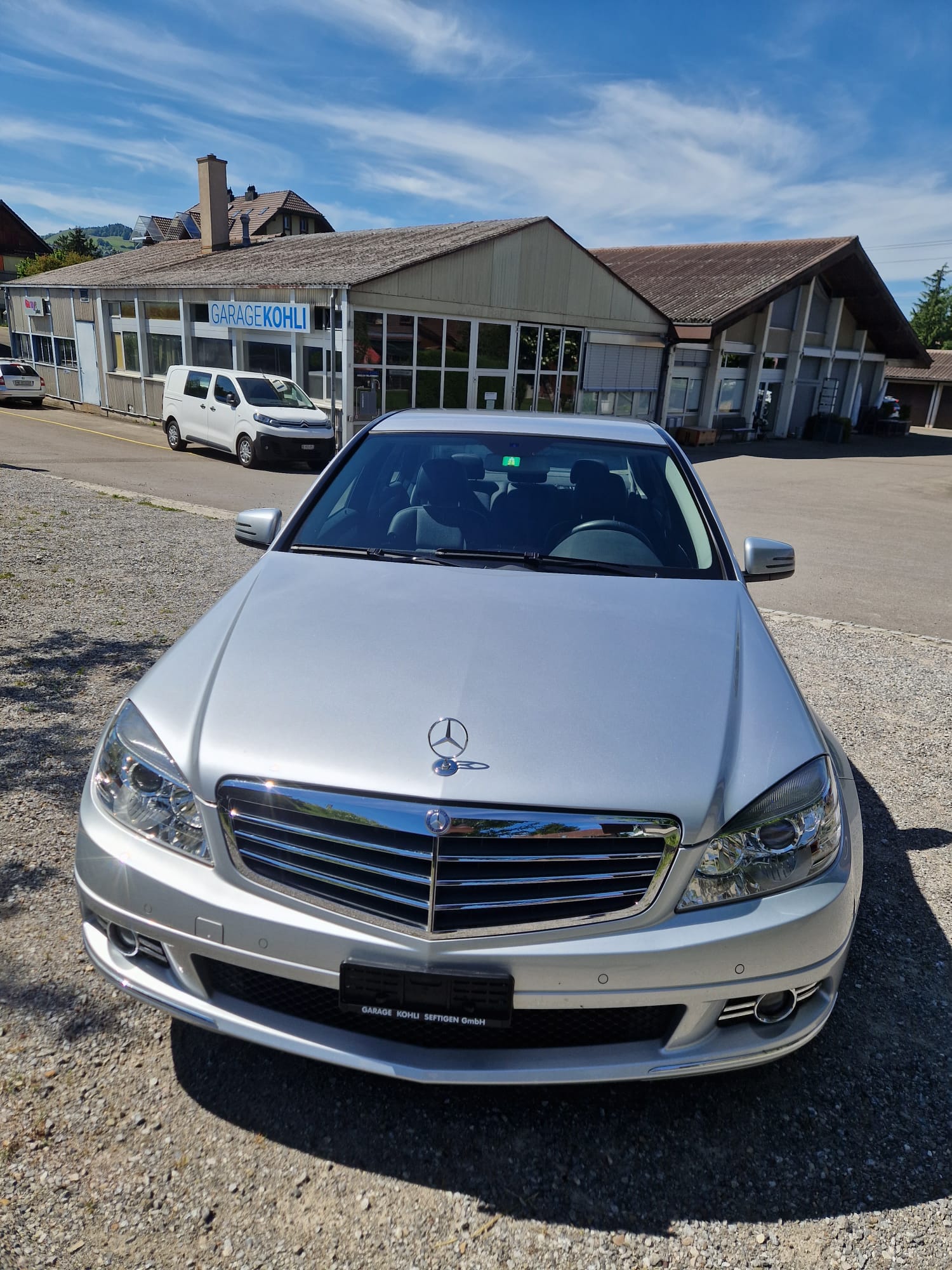MERCEDES-BENZ C 250 CDI BlueEfficiency Automatic-image-2