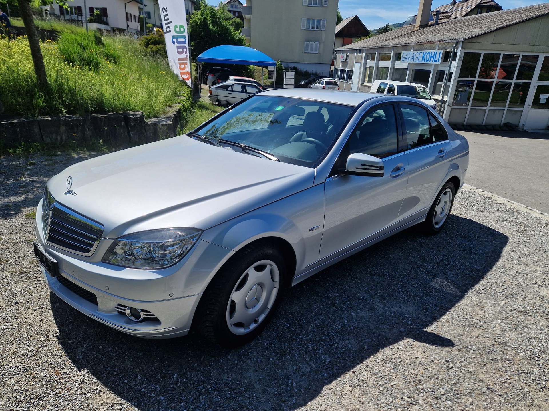 MERCEDES-BENZ C 250 CDI BlueEfficiency Automatic-image-14
