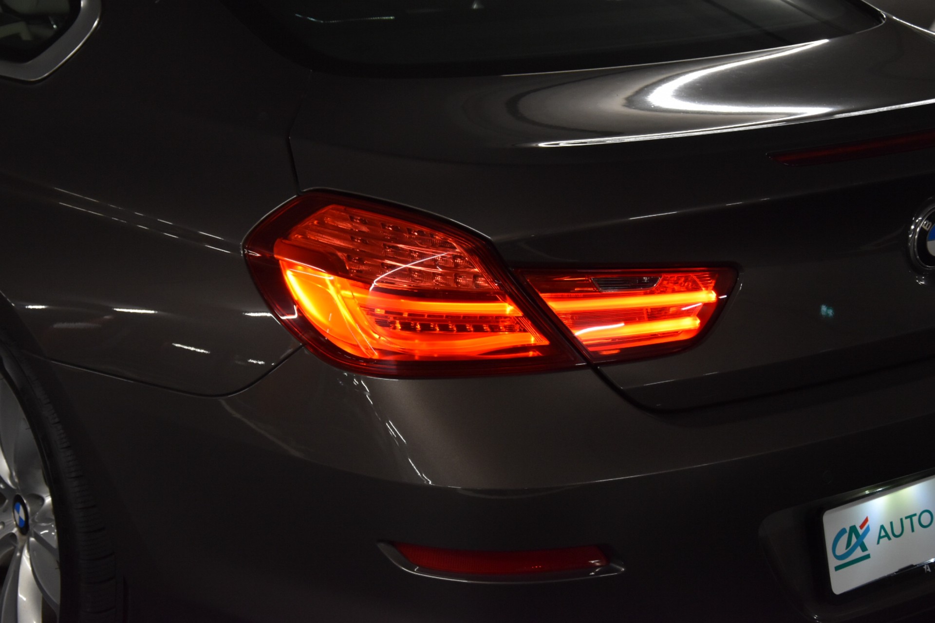 BMW 650i Coupé xDrive INDIVIDUAL-image-5