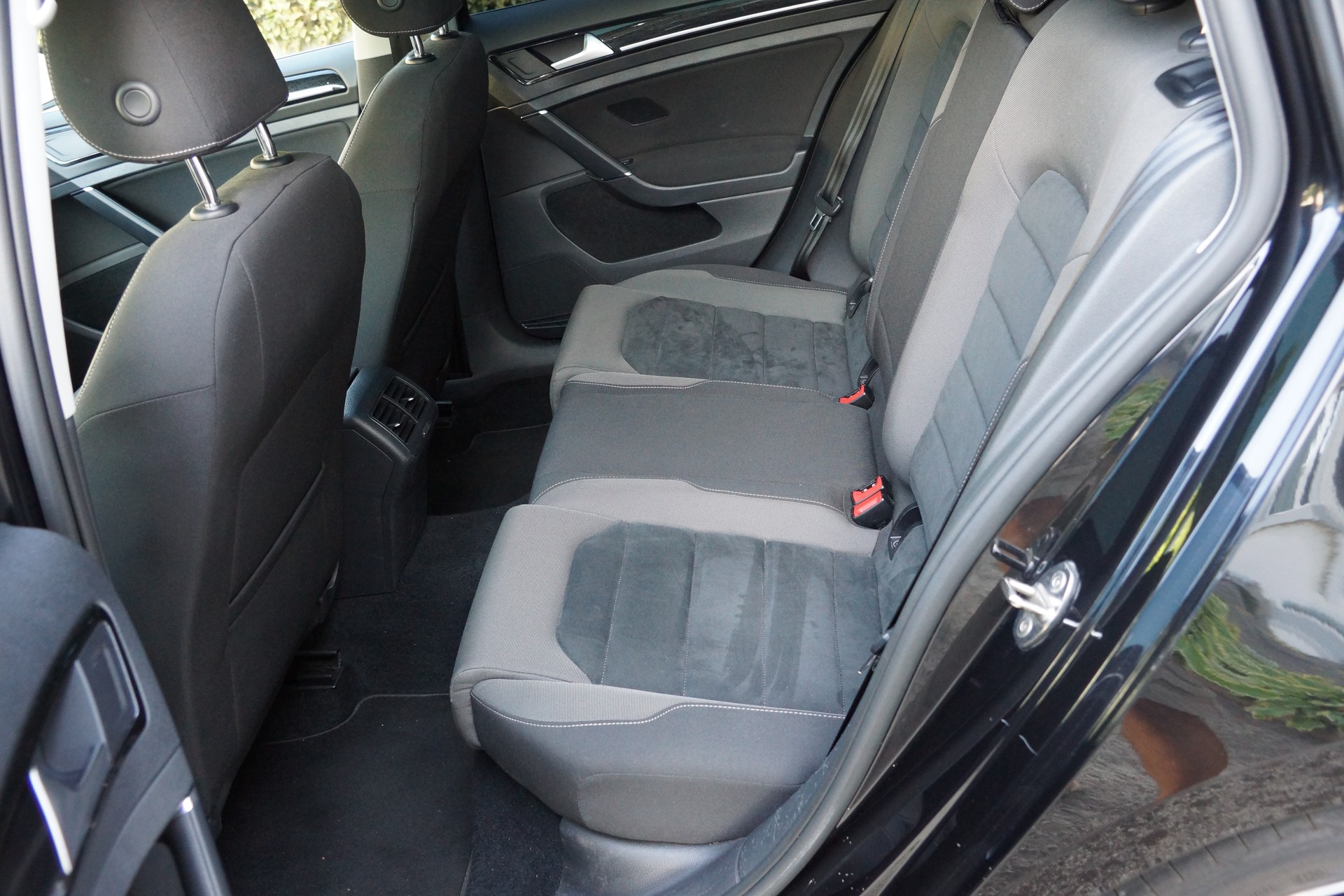 VW Golf Variant 1.5 TSI Highline DSG-image-4