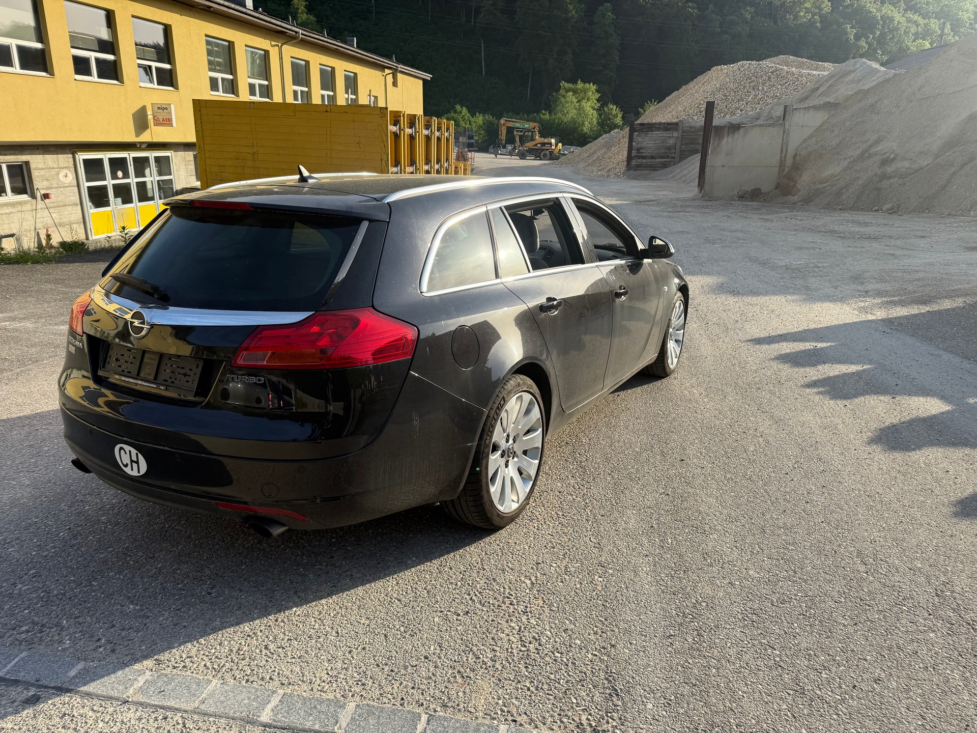 OPEL Insignia Sports Tourer 2.0 Turbo Cosmo Automatic-image-4