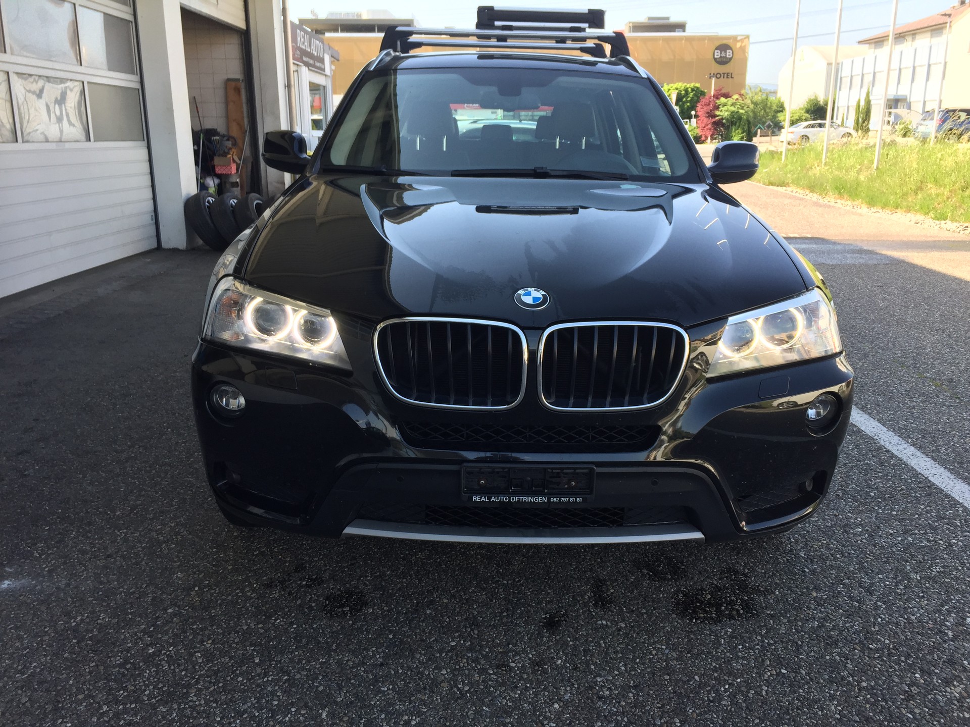 BMW X3 xDrive 20i Steptronic-image-0