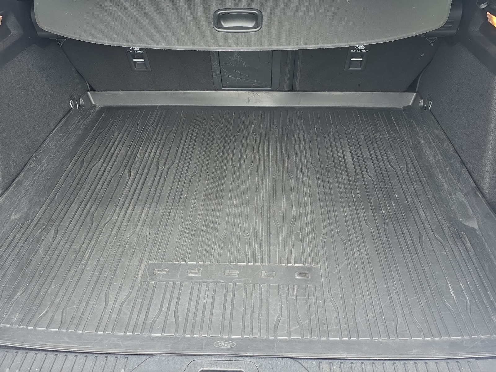 FORD Focus 1.5 SCTi ST Line Automatic-image-13