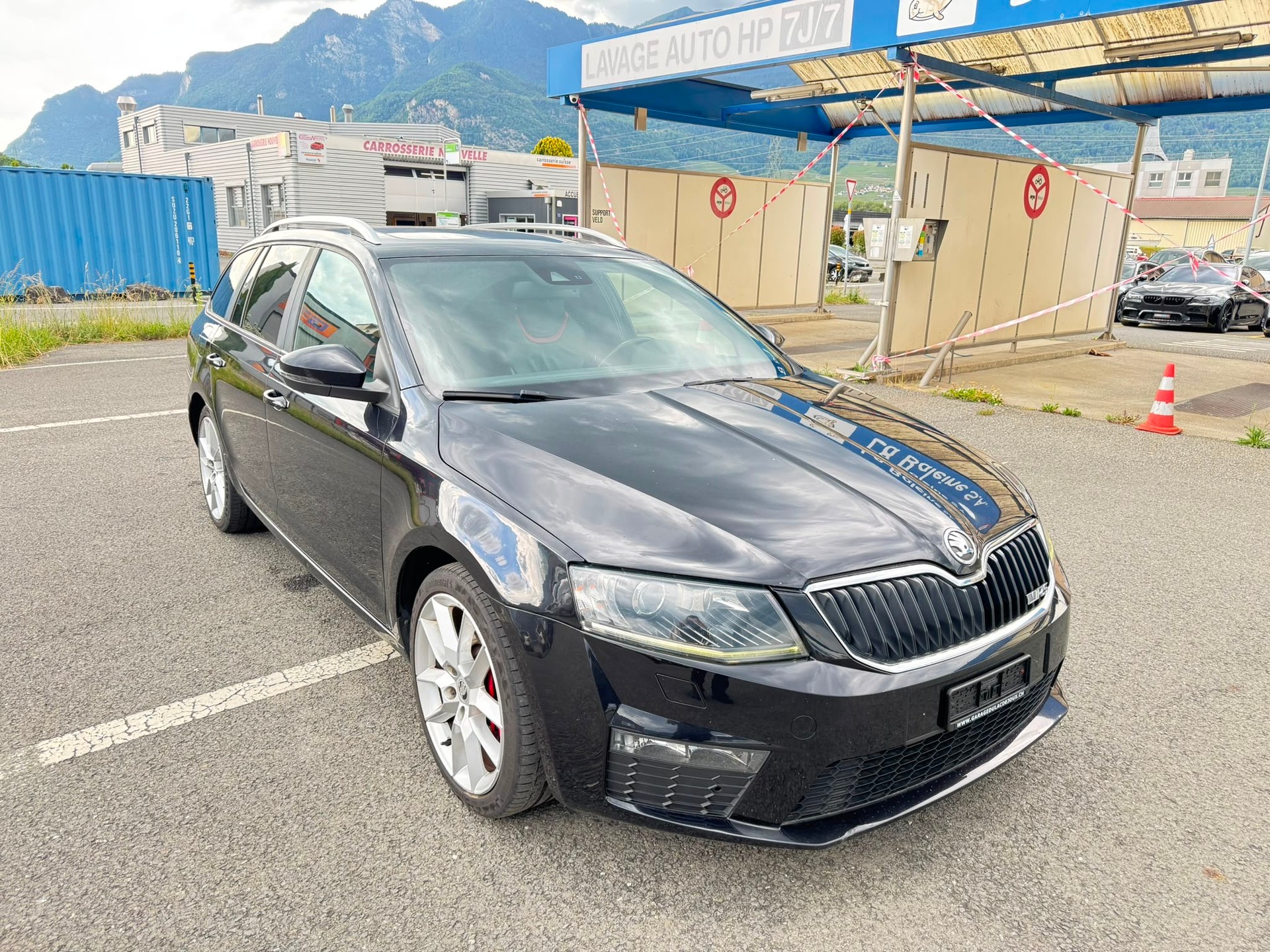 SKODA Octavia Combi 2.0 TSI RS DSG-image-0