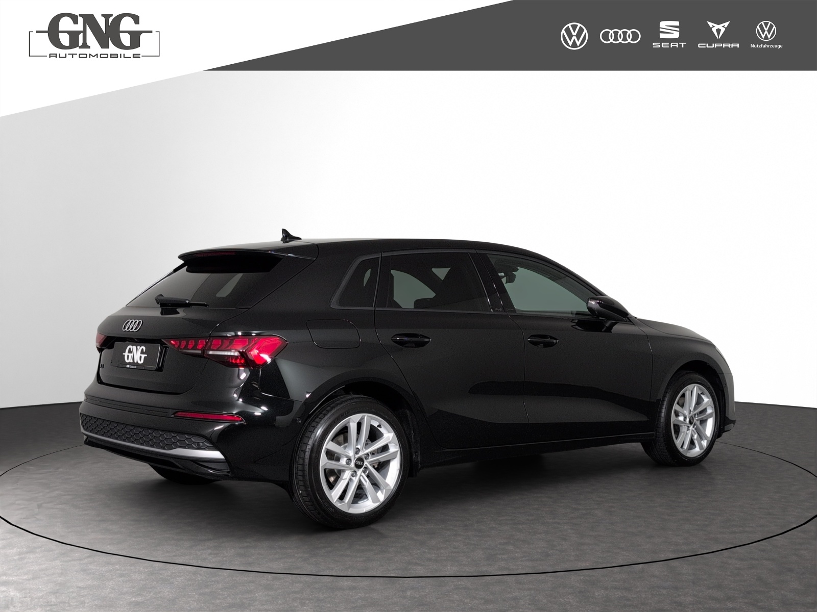 AUDI A3 Sportback TFSI 110 kW Attraction S tronic-image-2