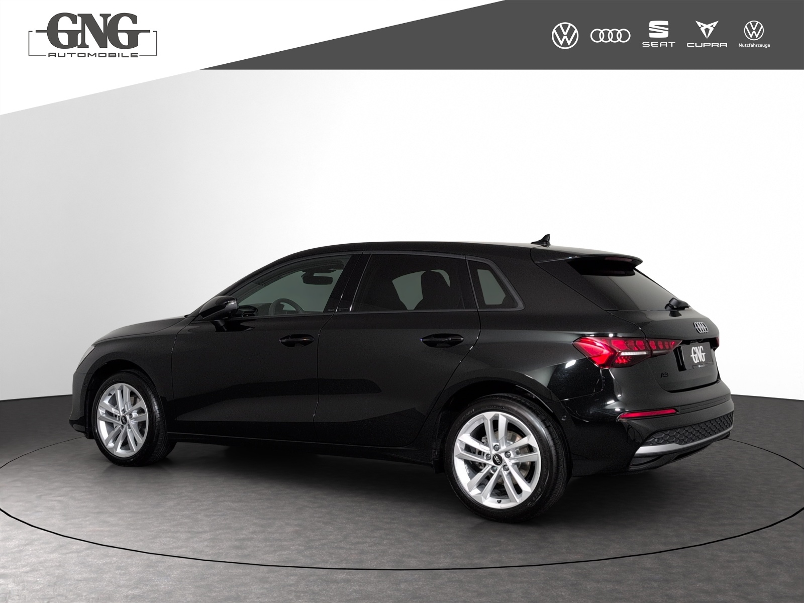 AUDI A3 Sportback TFSI 110 kW Attraction S tronic-image-1
