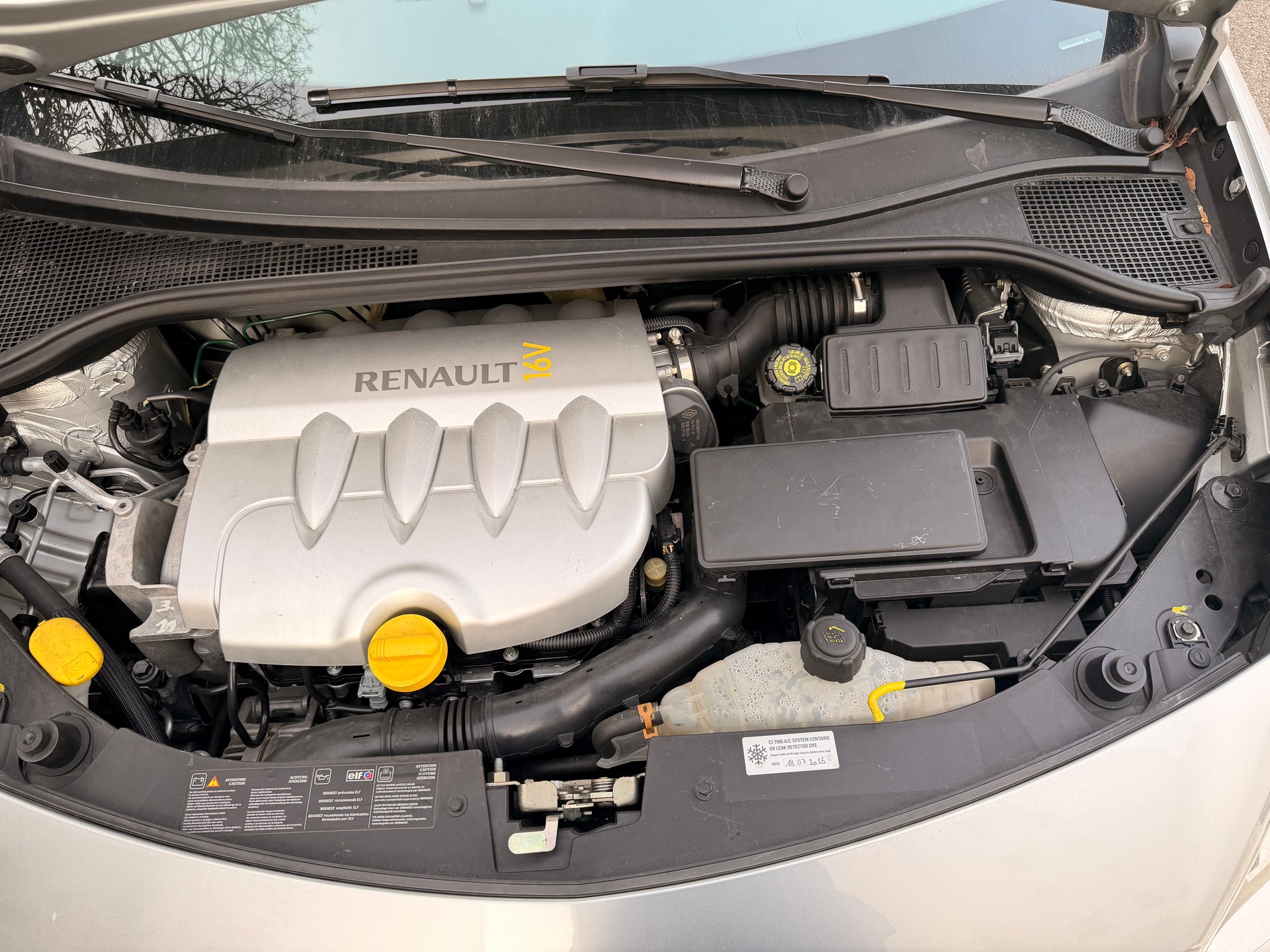 RENAULT 1.4 16V Privilège-image-0