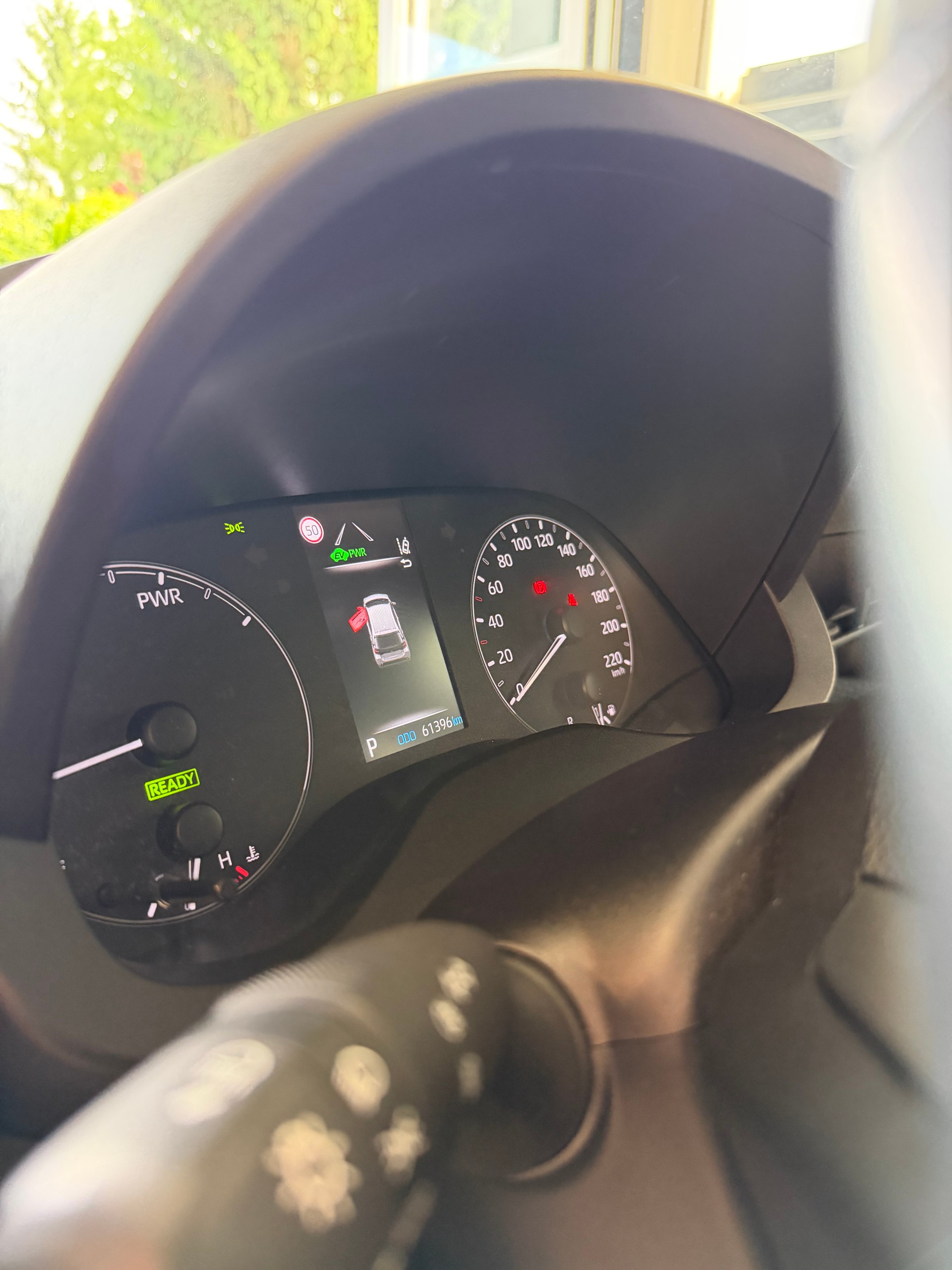 TOYOTA Yaris 1.5 VVT-i HSD Comfort-image-11