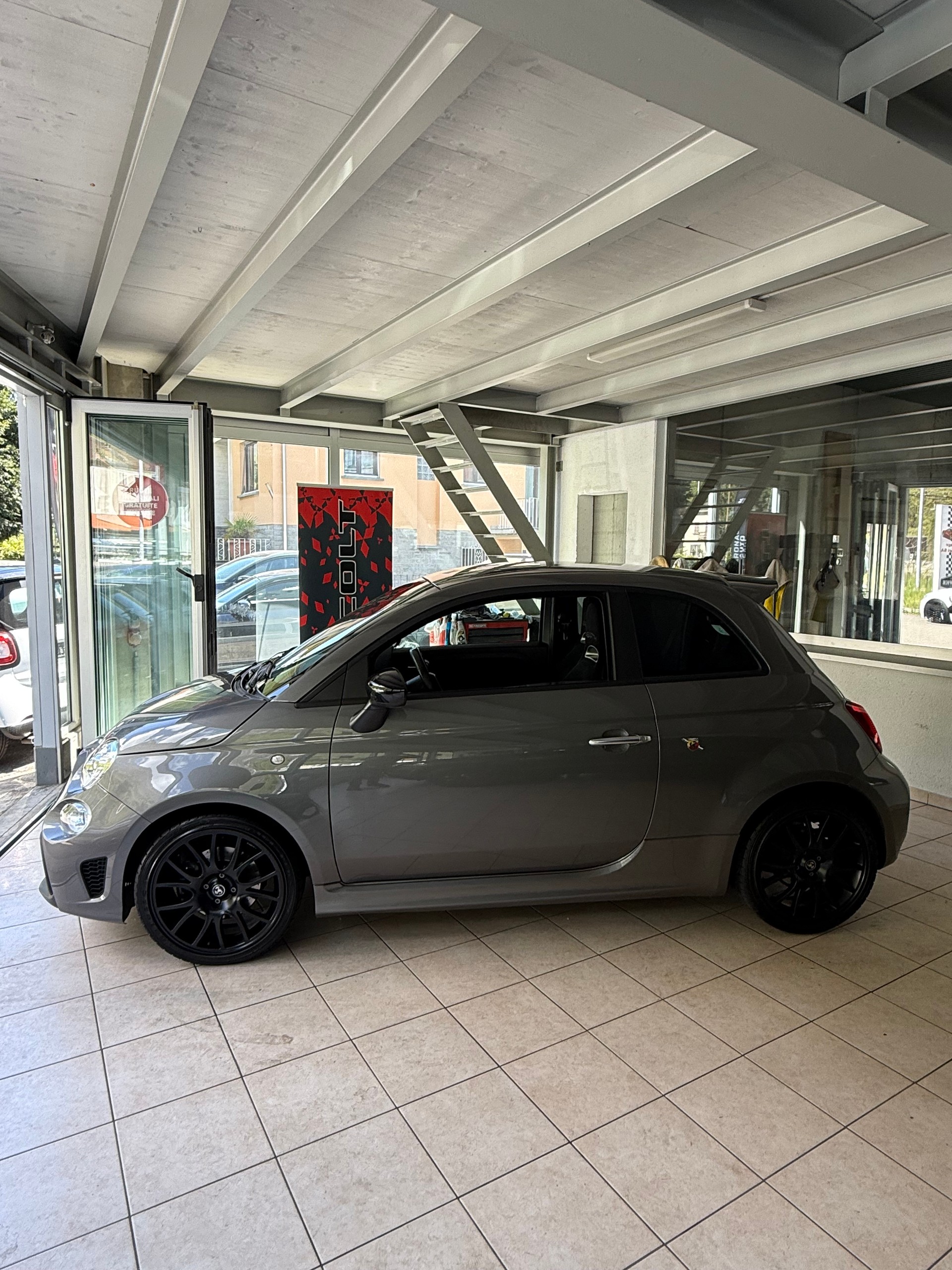 FIAT 595 1.4 16V Turbo Abarth 595-image-2
