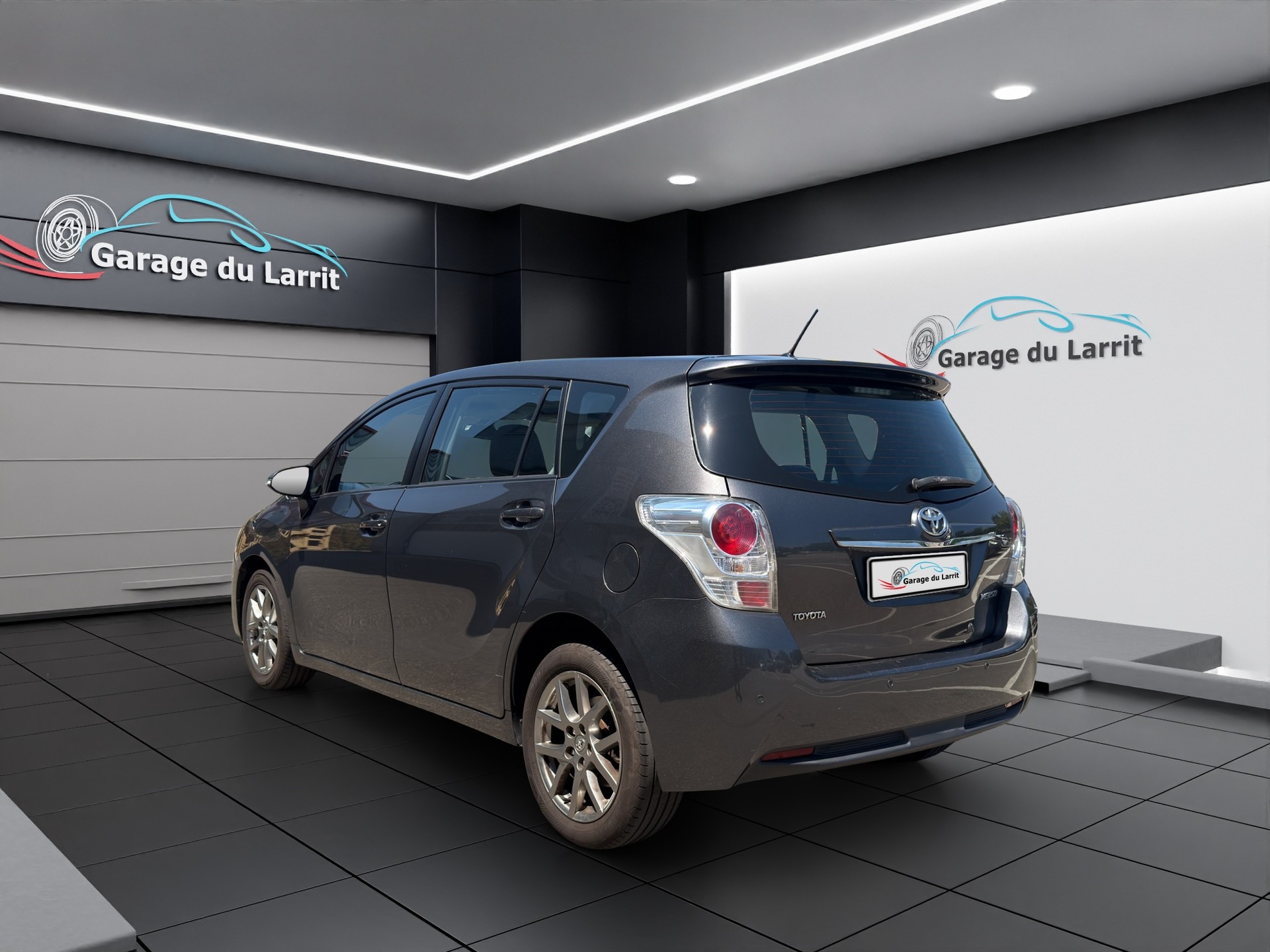 TOYOTA Verso 1.8 Sol Multidrive S-showroom-element-2