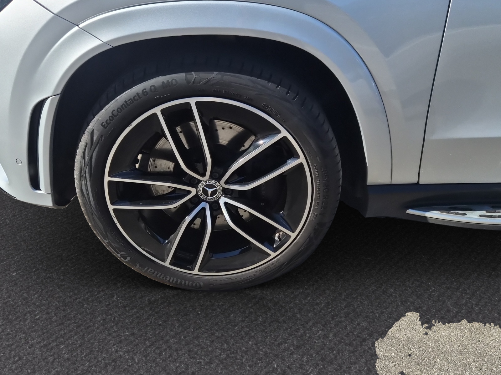 MERCEDES-BENZ GLE 450 4Matic AMG Line 9G-Tronic-image-4