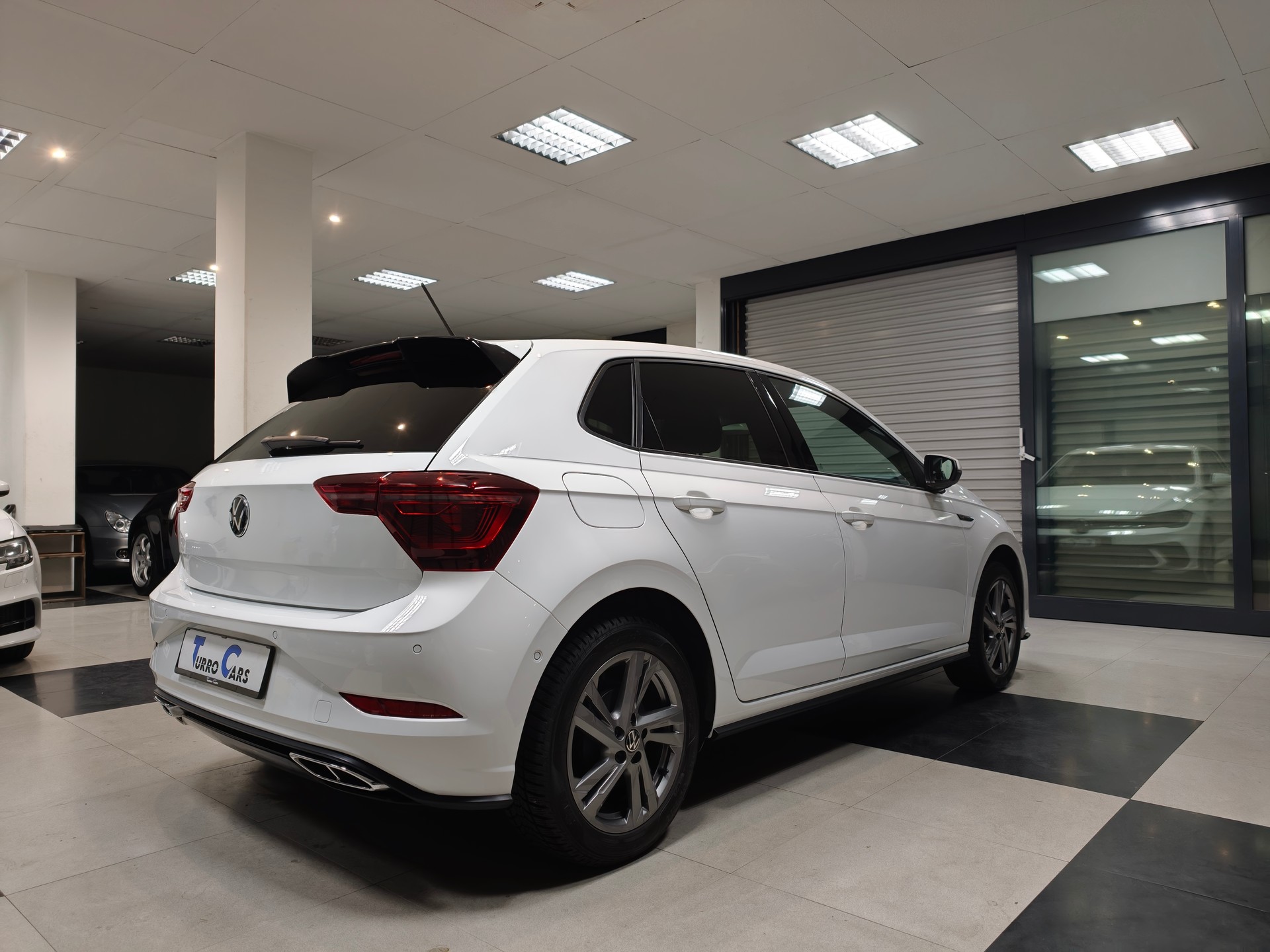 VW Polo 1.0 TSI R-Line DSG-image-6