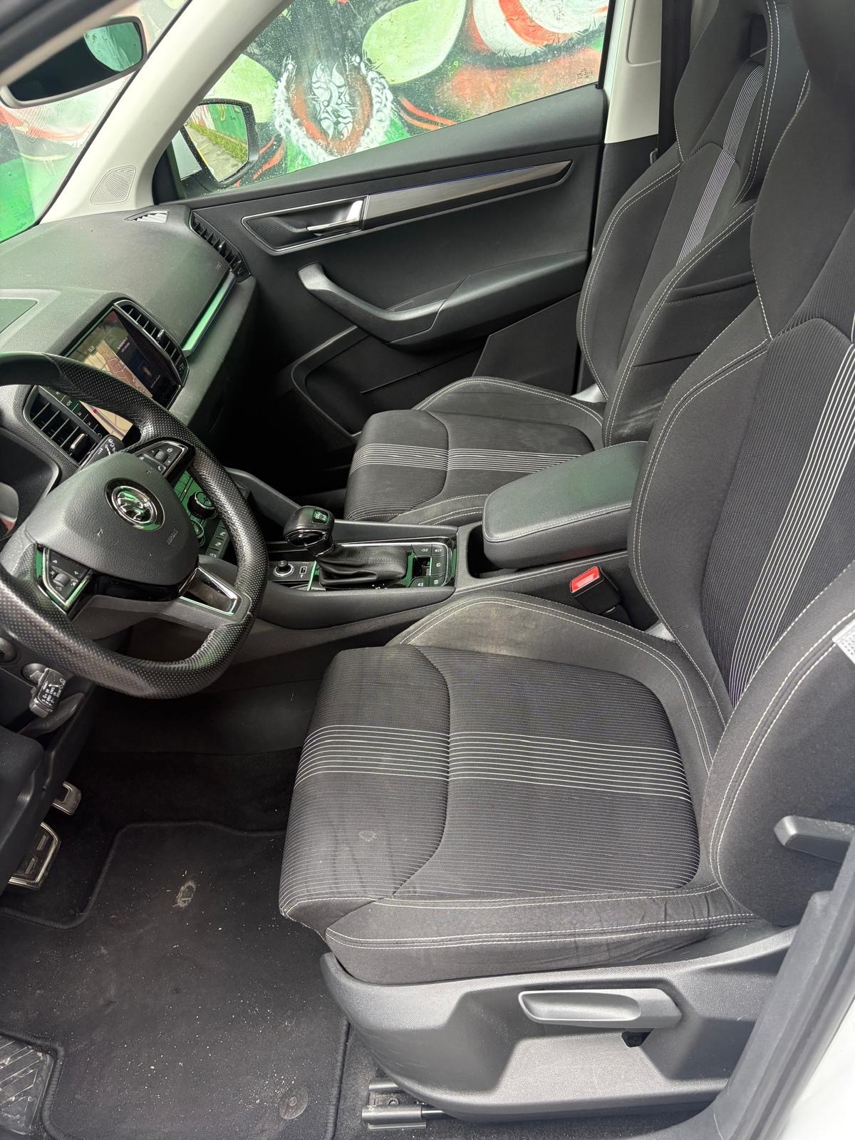 SKODA Karoq 2.0 TDI CR Ambition 4x4 DSG-image-7