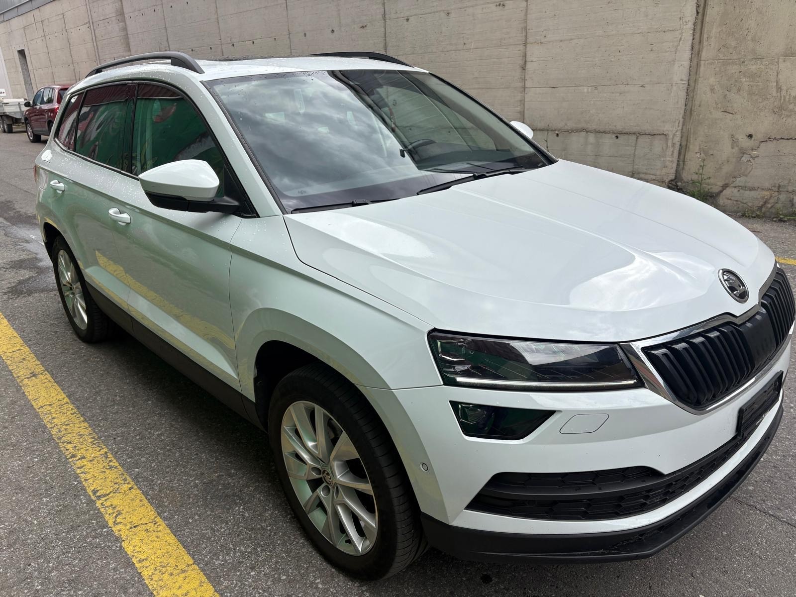 SKODA Karoq 2.0 TDI CR Ambition 4x4 DSG-image-2