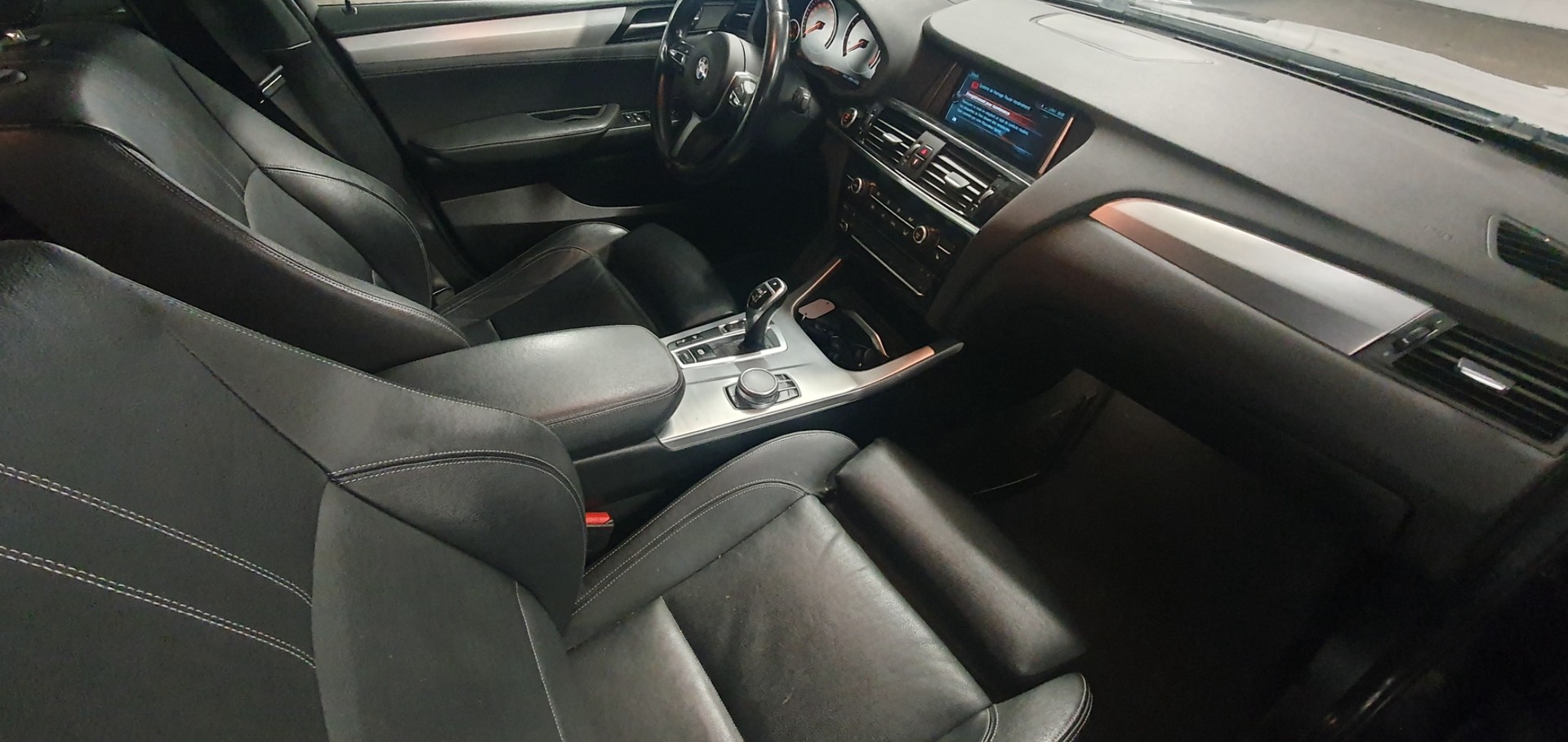 BMW X4 M 40i Steptronic-image-11