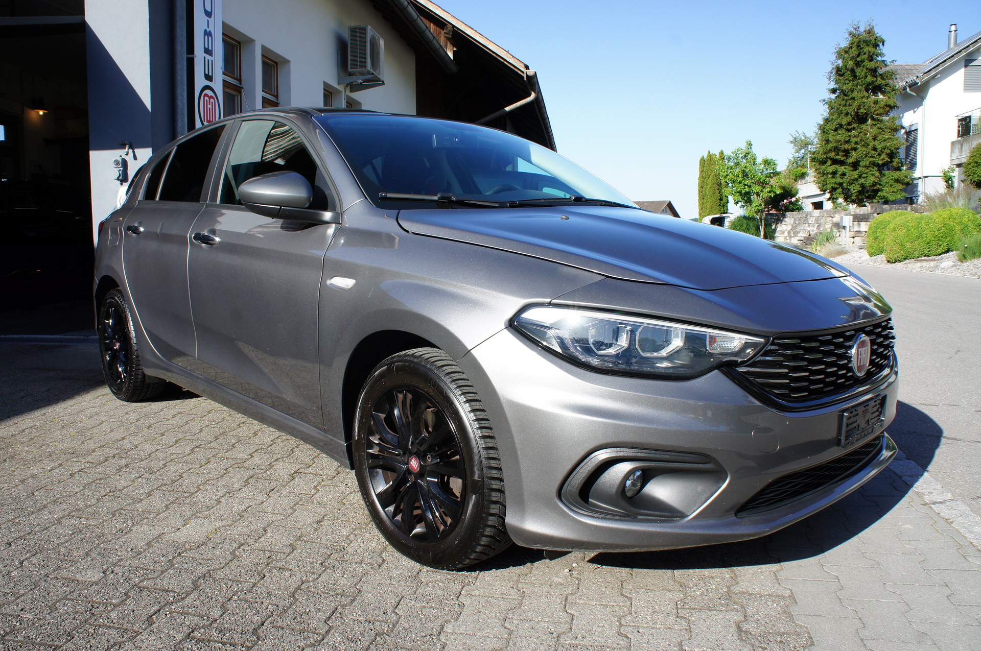 FIAT Tipo 1.4T Street-image-5