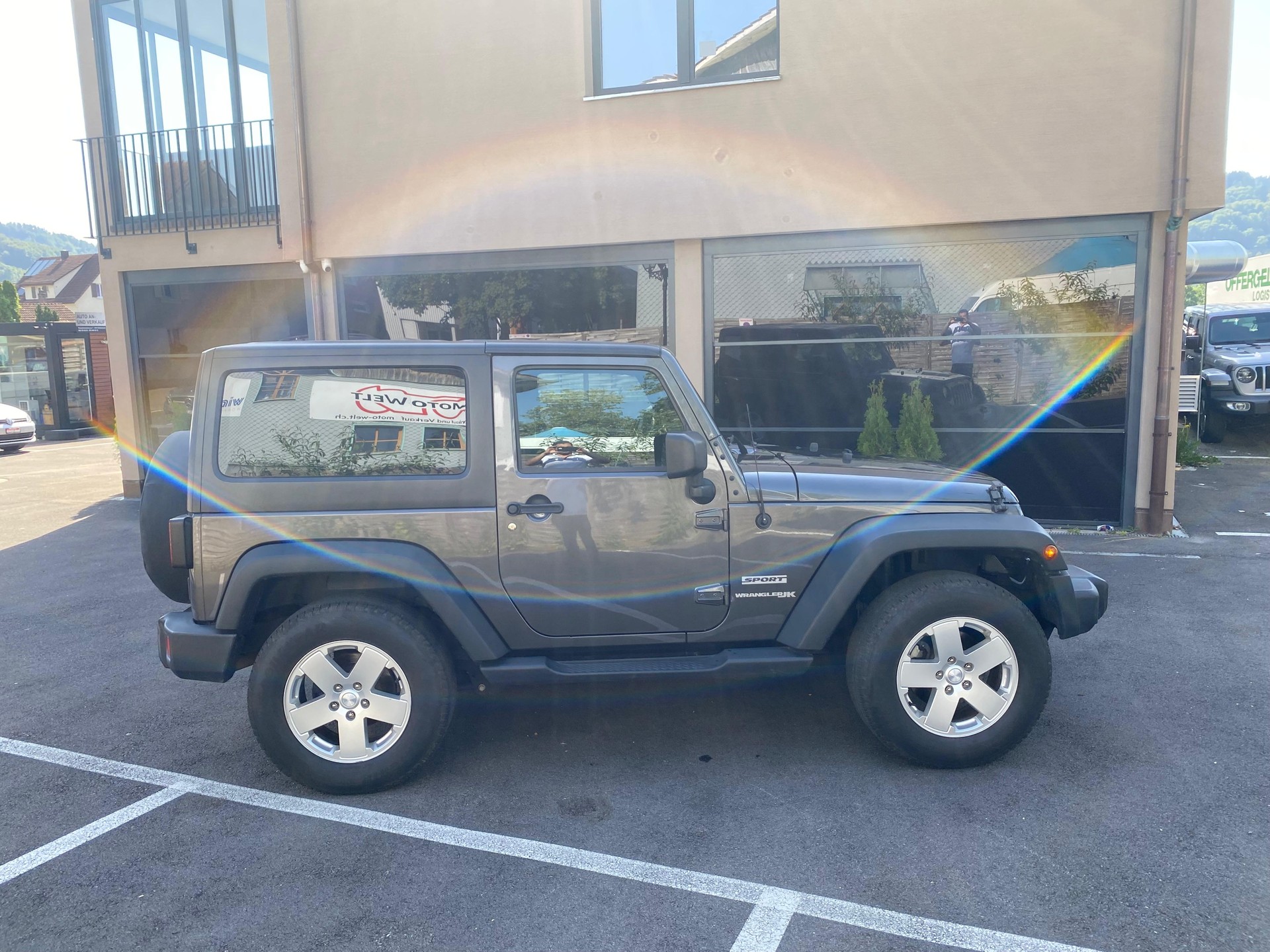 JEEP Wrangler 2.8 CRD Sport Automatic softtop-image-4