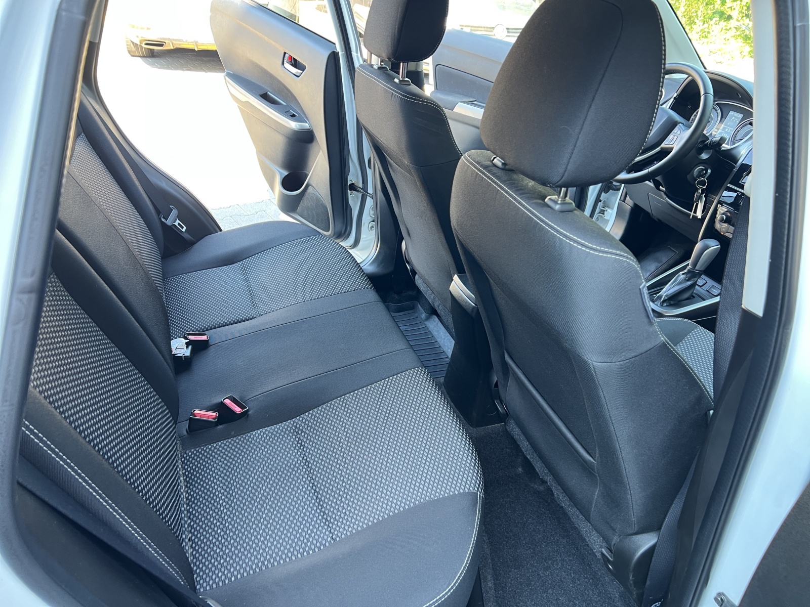 SUZUKI Vitara 1.4 Boosterjet Compact Top Automatic-image-7
