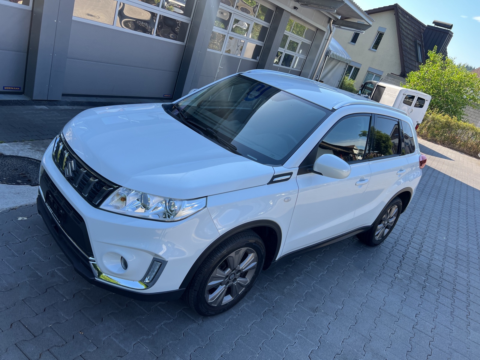 SUZUKI Vitara 1.4 Boosterjet Compact Top Automatic-image-14