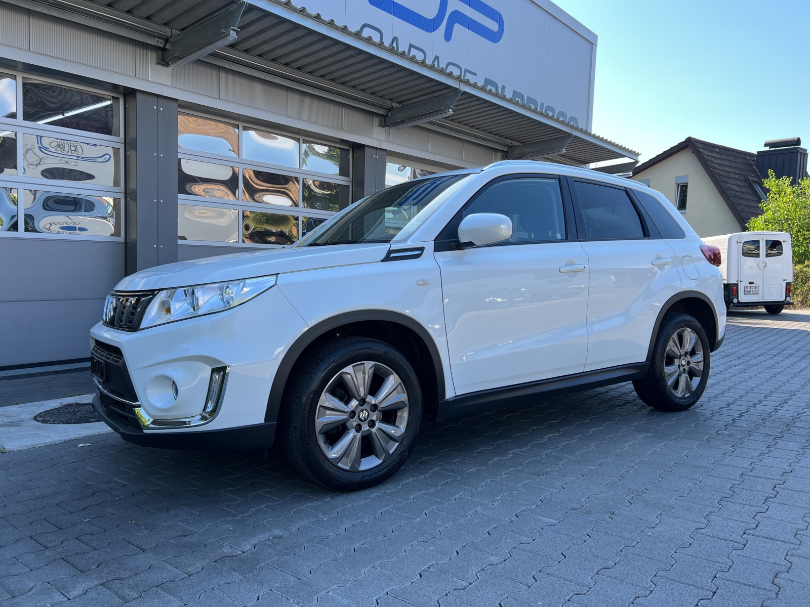 SUZUKI Vitara 1.4 Boosterjet Compact Top Automatic-image-0