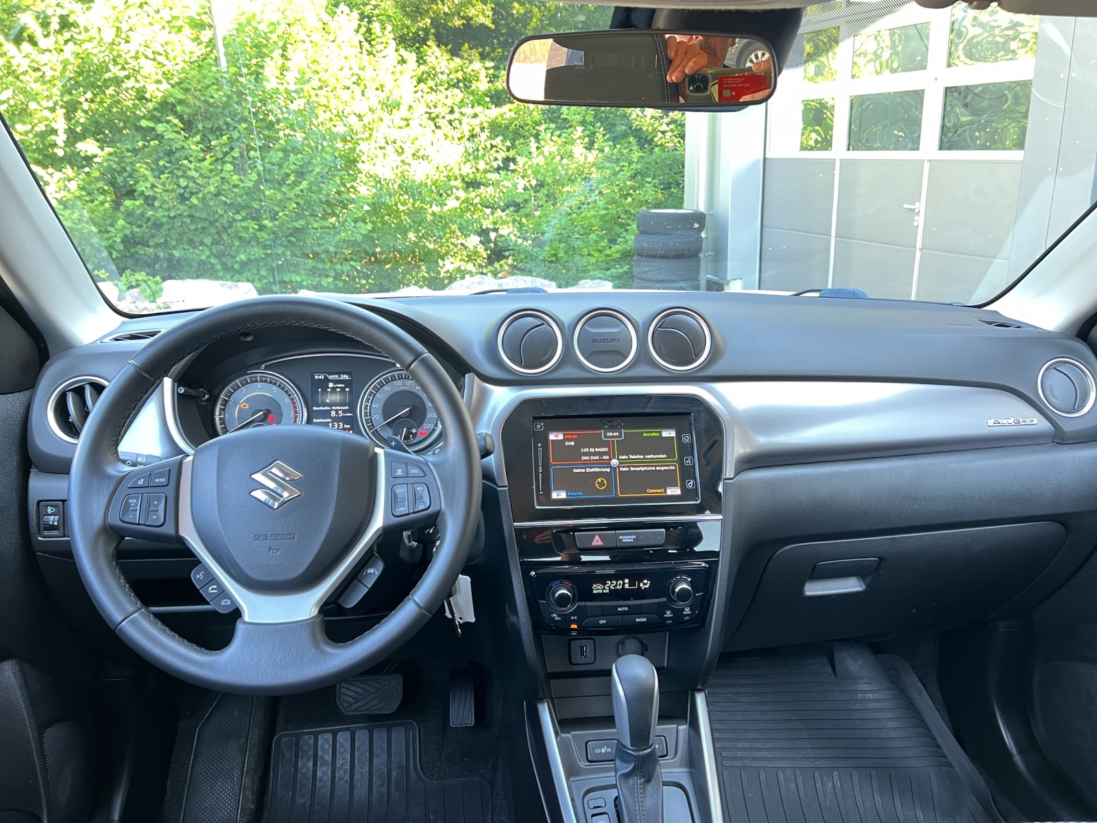 SUZUKI Vitara 1.4 Boosterjet Compact Top Automatic-image-9