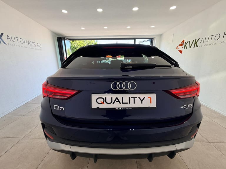 Audi Q3 Sportback 40 TDI S line quattro S-tronic, foto 6 di 19