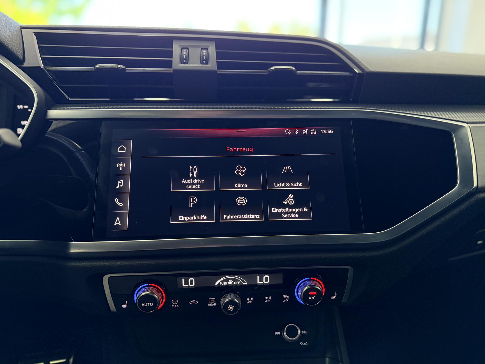 AUDI Q3 Sportback 40 TDI S line quattro S-tronic*CH-Fahrzeug*Gratis Service*1 Jahr Garantie*Ab MFK*-image-11
