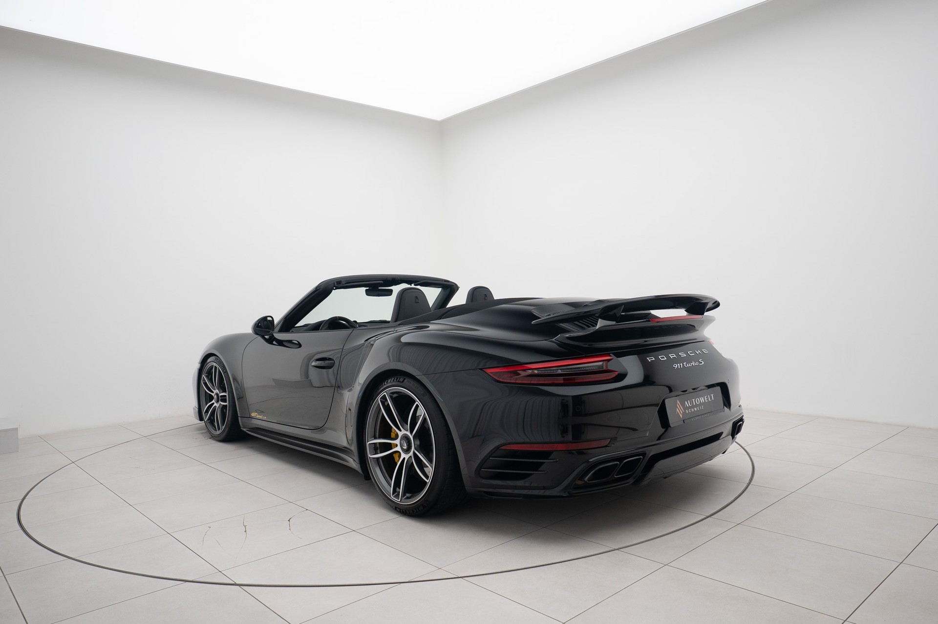 PORSCHE 911 Turbo S Cabrio TECH ART-image-2