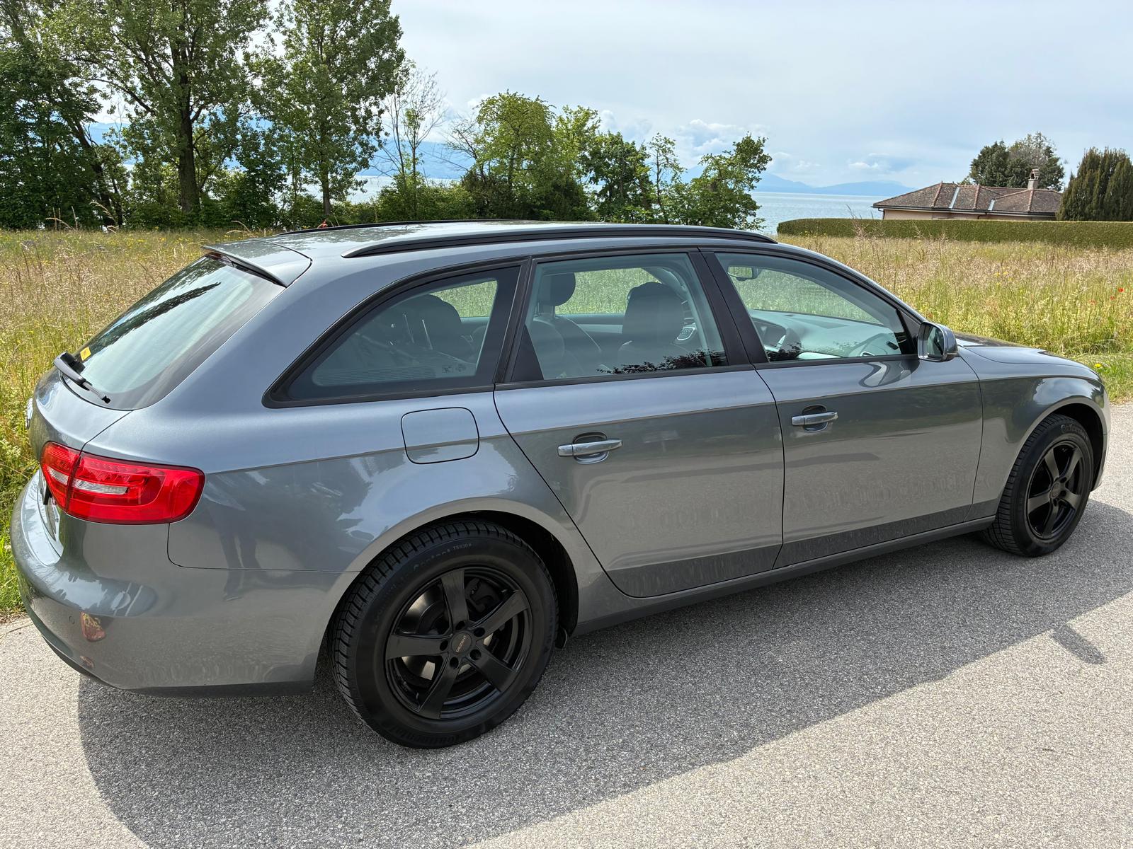 AUDI 2.0 TDI 150 quattro-image-2