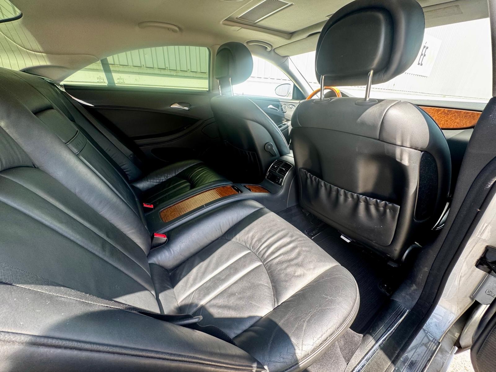 MERCEDES-BENZ CLS 500 7G-Tronic-image-11