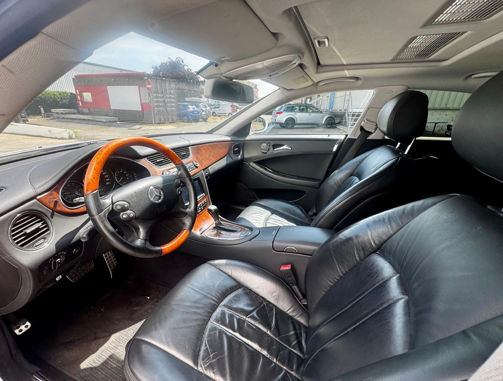 MERCEDES-BENZ CLS 500 7G-Tronic-image-8