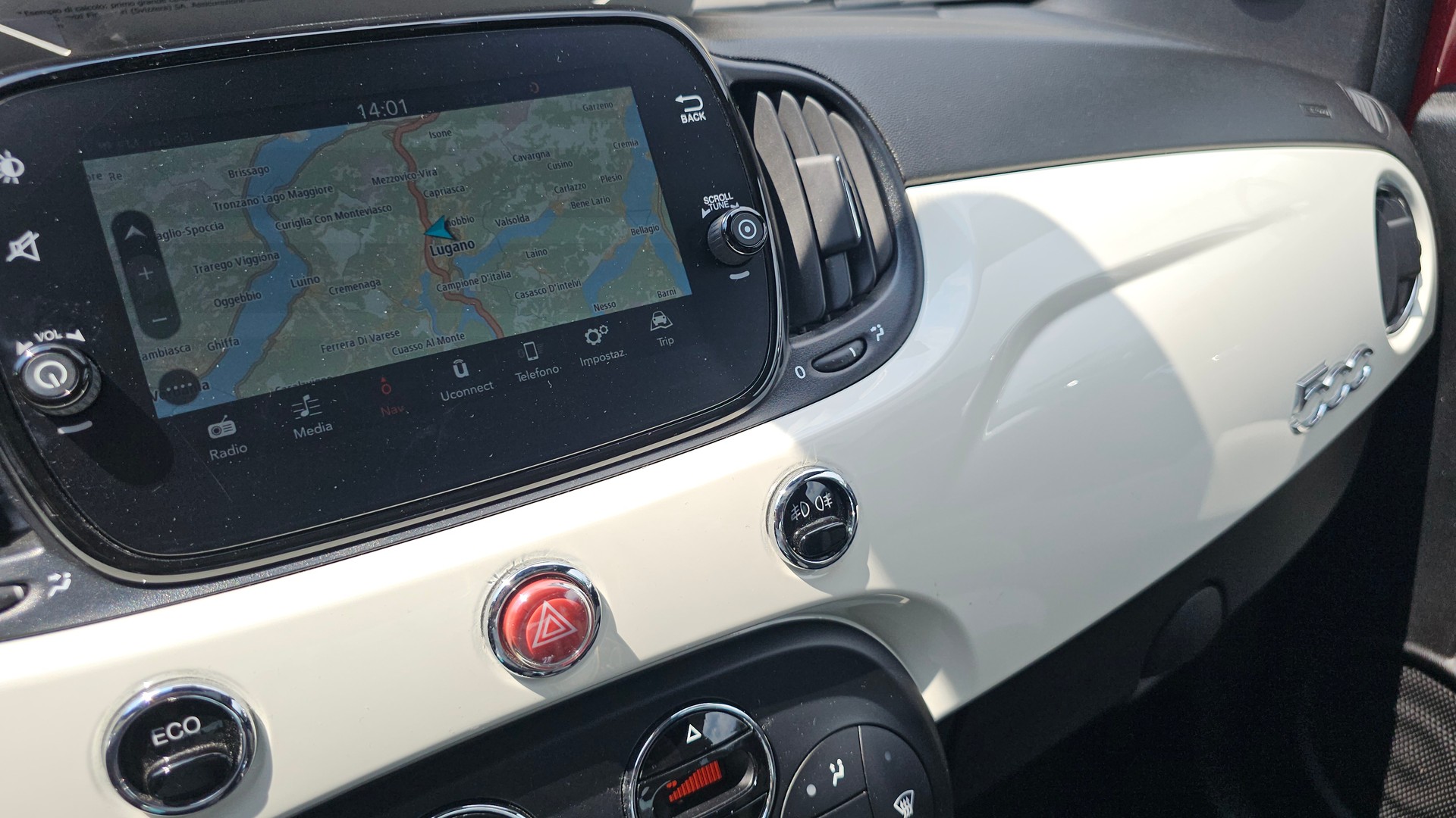 FIAT 500 0.9 Twinair Swiss Edition-image-11