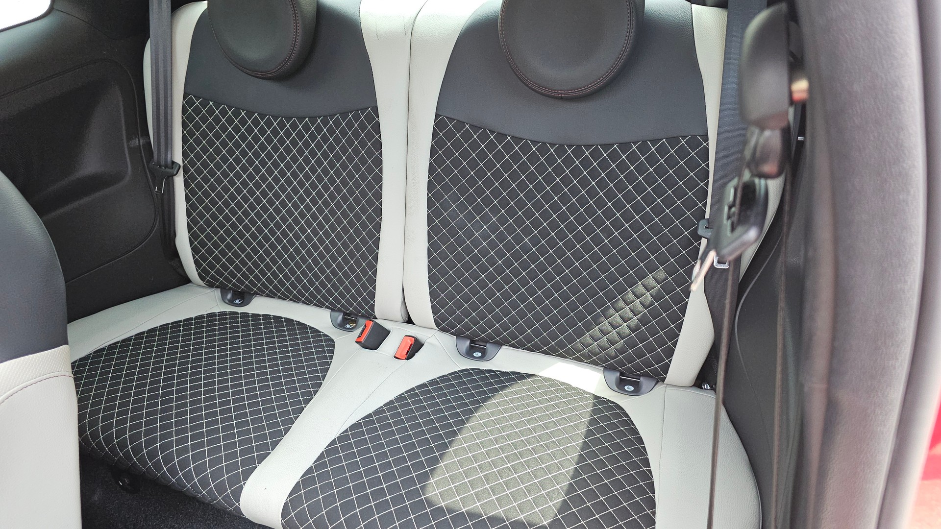 FIAT 500 0.9 Twinair Swiss Edition-image-9