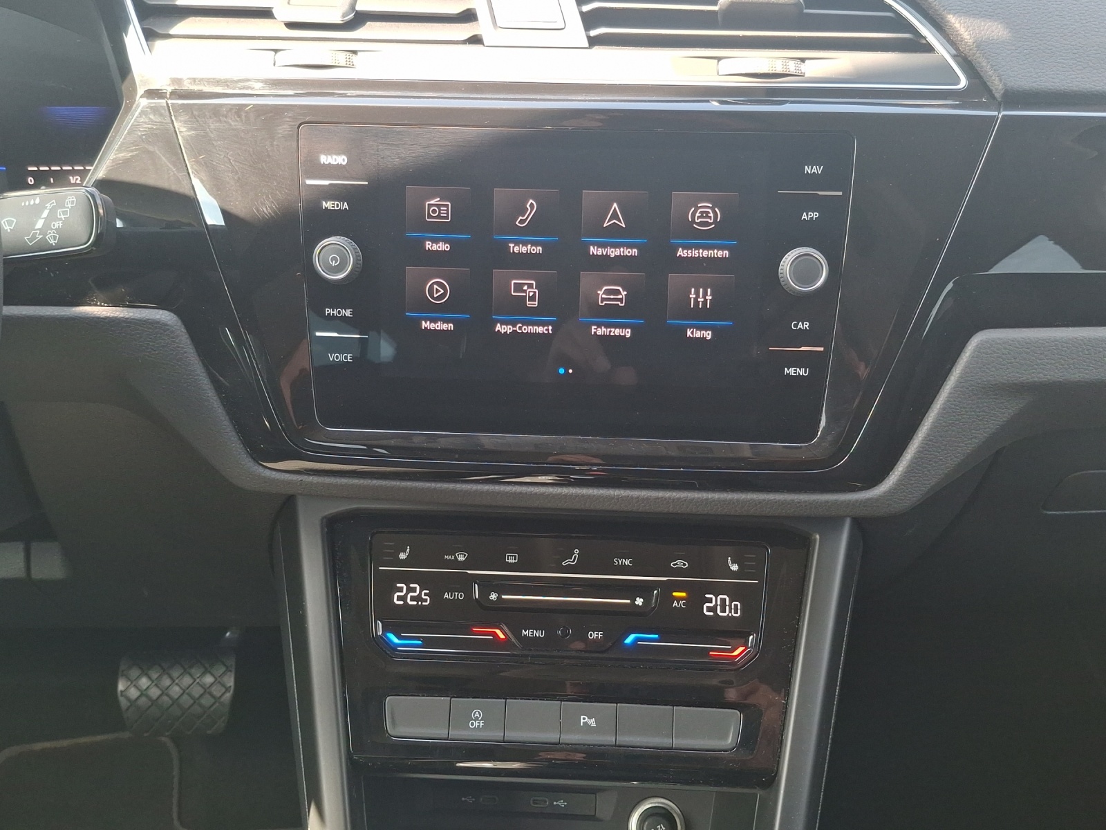 VW Touran 1.5 TSI EVO Comfortline DSG-image-10