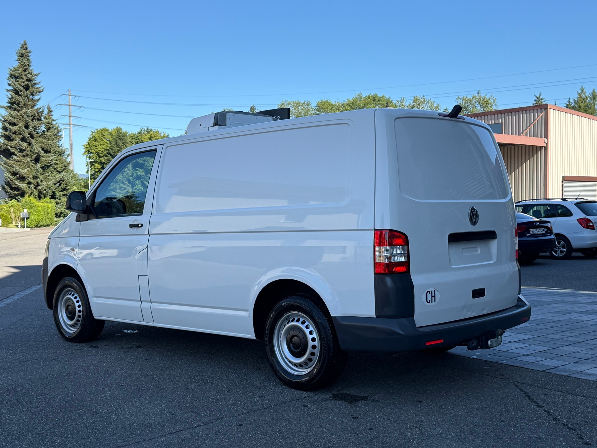 VW T5 2.0 TDI DSG-image-3